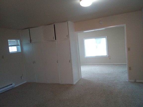 5th image of 114 W Cedar St #5