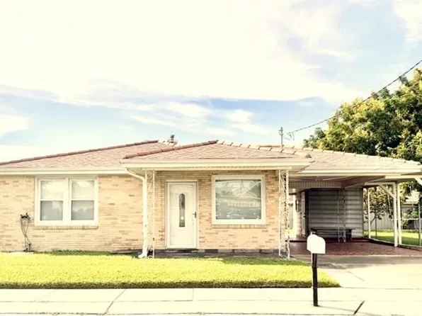 2308 Victor St, Chalmette, LA 70043
