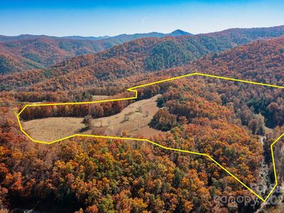 671 Island Hollow Rd, Hot Springs, NC, 28743