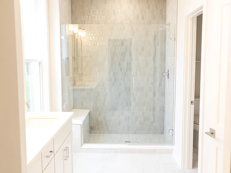 828 Silva Loop — Photo 35