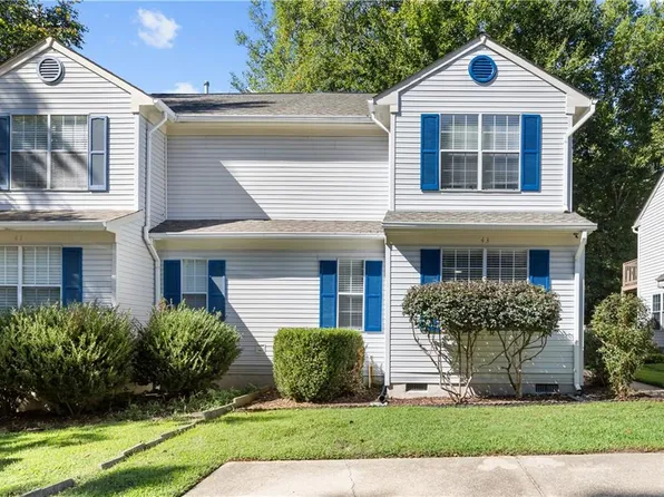 43 Creekstone Dr, Newport News, VA 23603