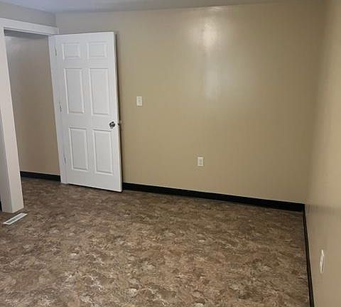 5th image of 111 Brandt St #A