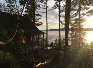 18304 Capet Zalsiluce Rd, La Conner, WA 98257