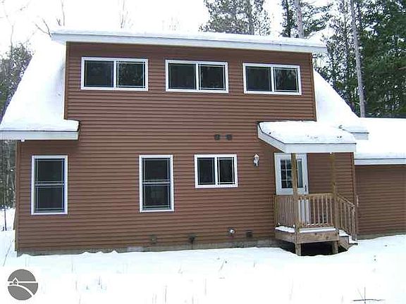 3rd image of 4867 Rush Lake Trl