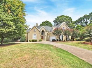 16304 Barcica Ln, Cornelius, NC 28031