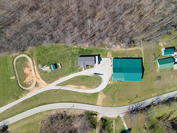 5th image of 1693 Dan Ridge Rd