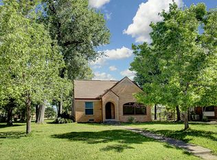 6503 Pinehurst Dr, Houston, TX 77023