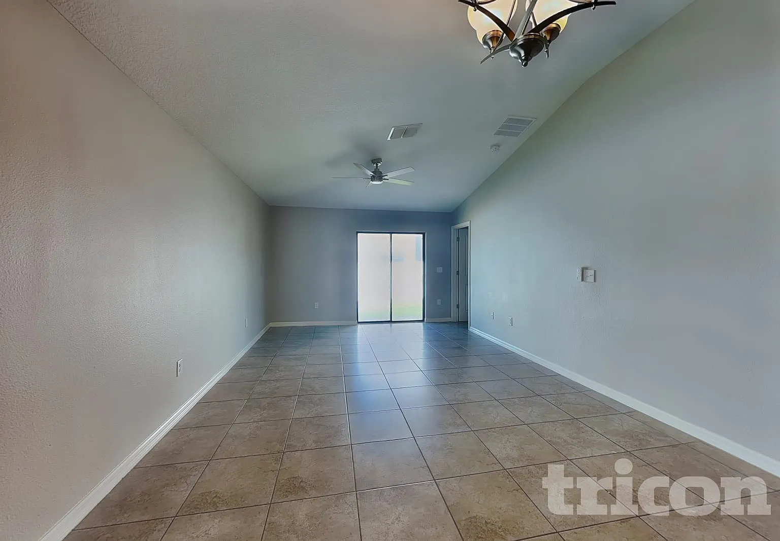 10129 Carloway Hills Drive Wimauma FL — Photo 2