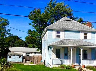 22 Columbus Ave, North Providence, RI 02911