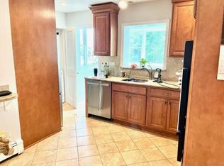 38 Meadow Ln, Pleasantville, NY 10570