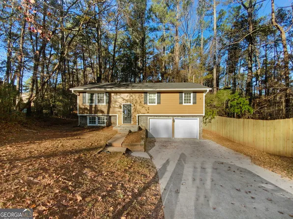 3122 Orbit Cir, Ellenwood, GA 30294