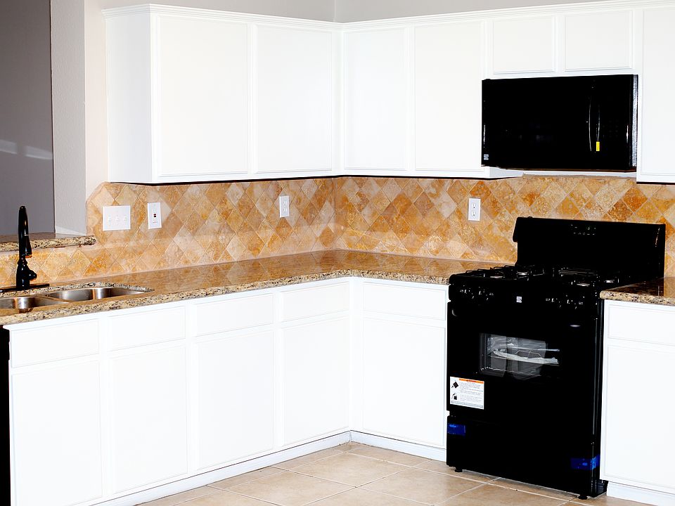 Kitchen, marble, new appliances
