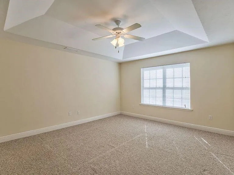 Master bed room