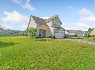 103 Willoughby Ln, Jacksonville, NC 28546