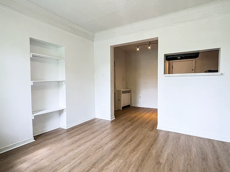 136 Weber St E #8 — Photo 6
