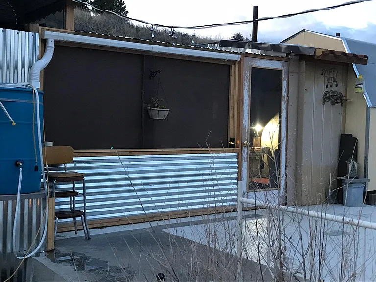9B Trailer W — Photo 6