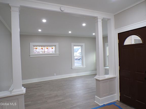 5th image of 14 Crescent Avenue