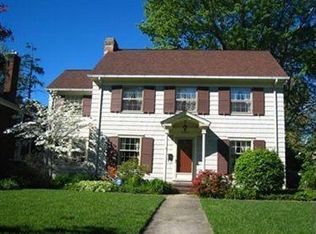 3220 Warrington Rd, Shaker Heights, OH 44120