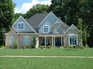 3445 Swan Ridge Ln, Maumee, OH 43537