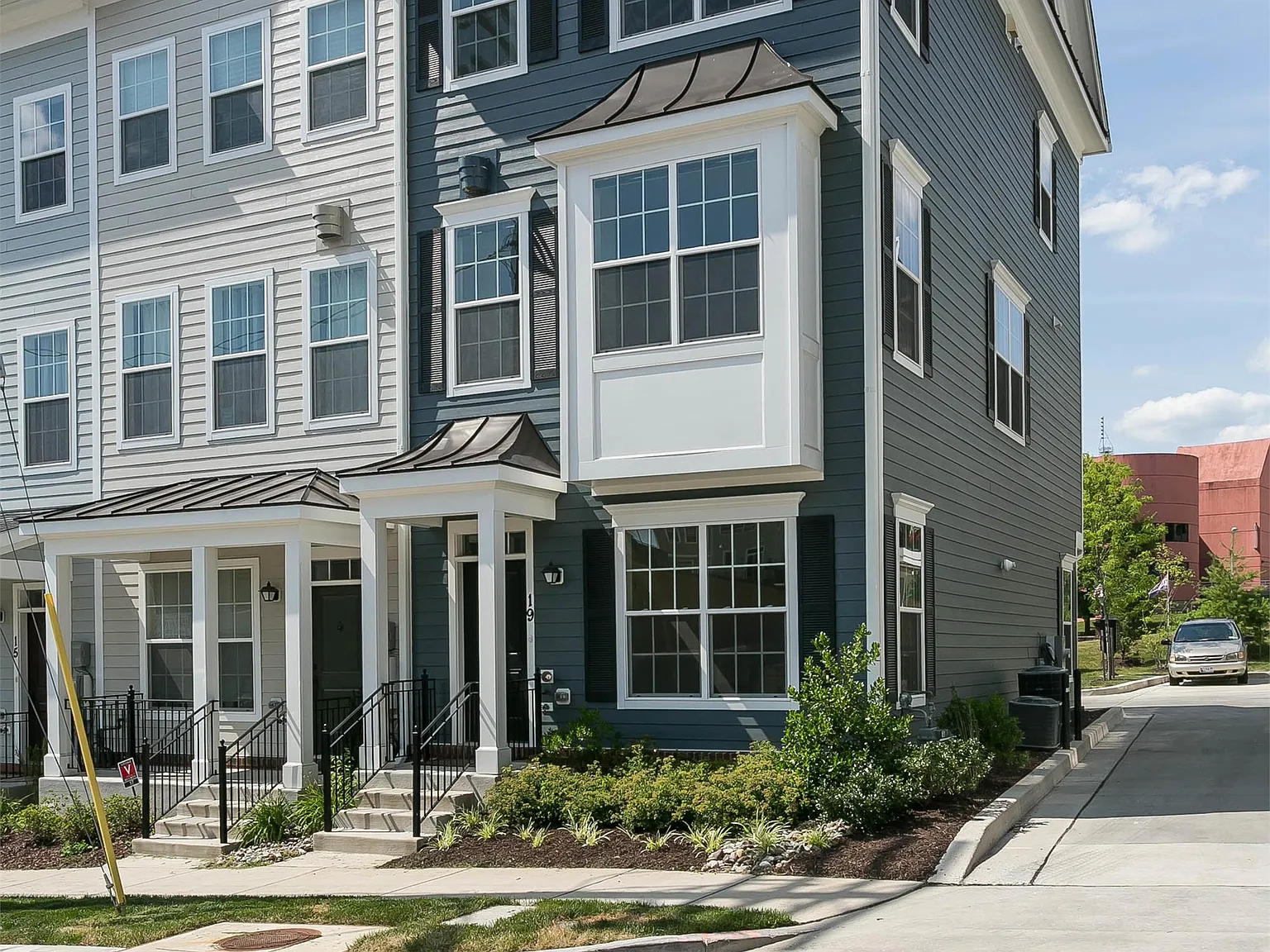 19 Willow Avenue - - — Photo 2