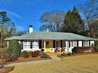 326 Mountain View Dr, Gainesville, GA 30501
