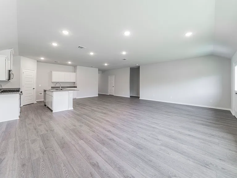 540 Brook View Dr — Photo 4