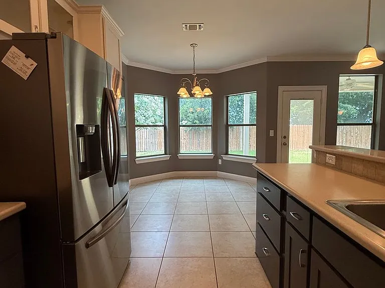 1826 Sandpiper Dr — Photo 3