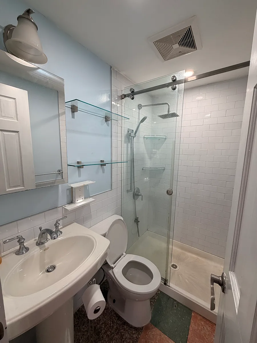 Bathroom - 10124 91st St #2