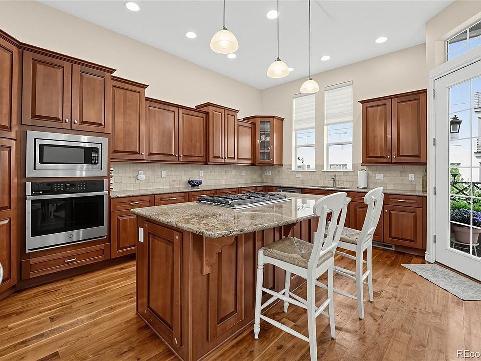 1st image of 7833 Inverness Boulevard