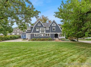 400 Fulton St E, Grand Rapids, MI 49503