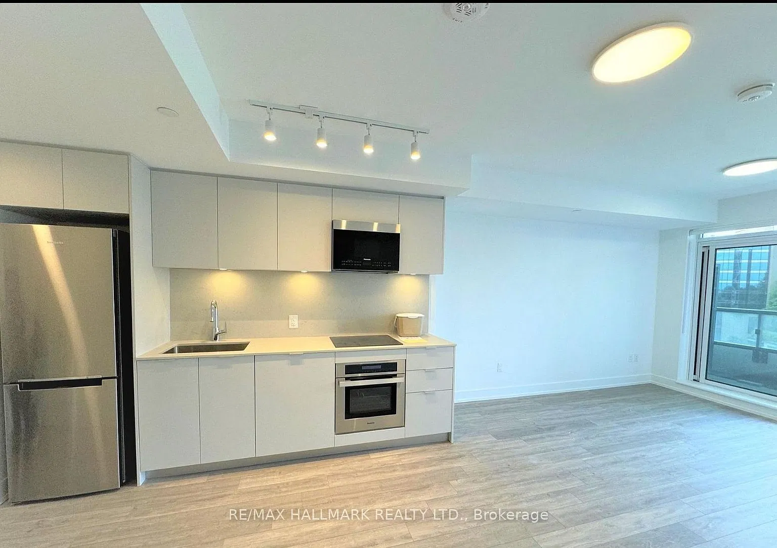2 bed, $2,550 — Photo 4