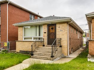 5257 W Foster Ave, Chicago, IL 60630