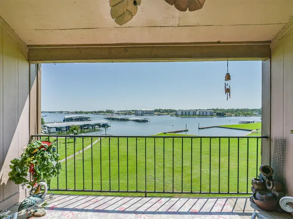 15575 Marina Dr Unit 315C, Montgomery, TX 77356