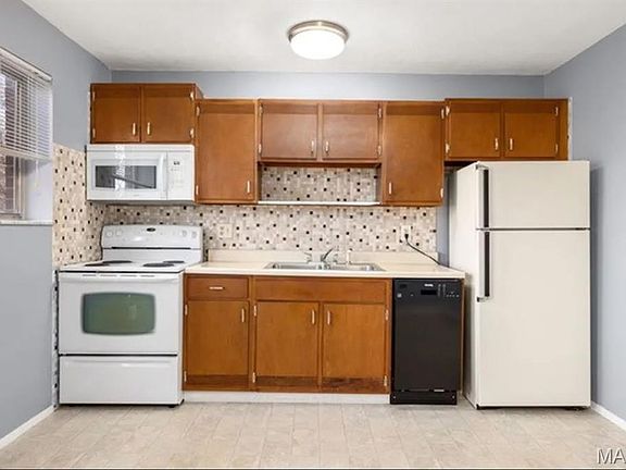5th image of 9310 Shirley Gardens Dr #00c790b83