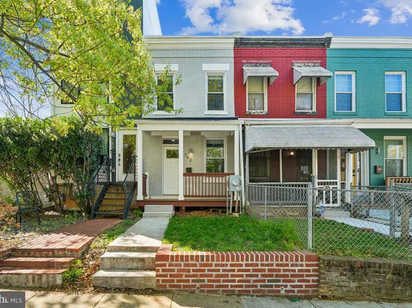 742 Irving St NW, Washington, DC 20010