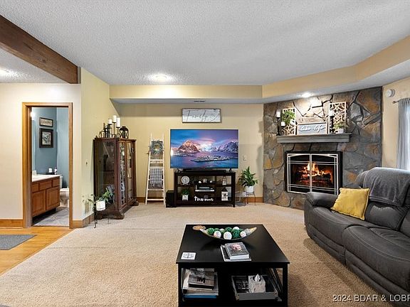4th image of 31615 Millstone Est #6