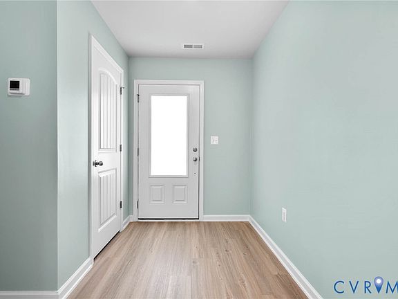 5th image of 7911 Honeybee Ct