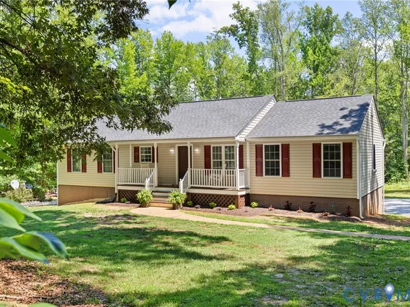 3320 Duke Rd, Powhatan, VA 23139