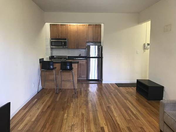 2nd image of 333 E 90th St APT 5B