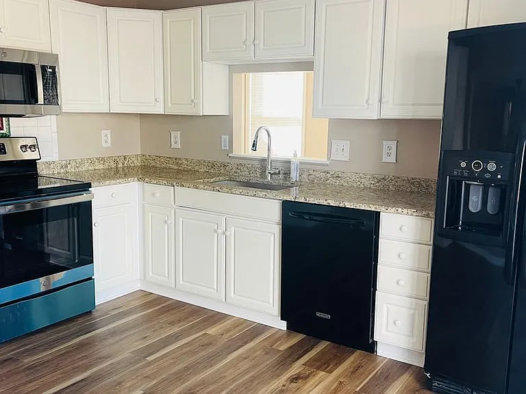 5361 S Dunkirk Way — Photo 5