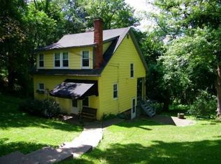 4 Banbury Ln, Pittsburgh, PA 15202