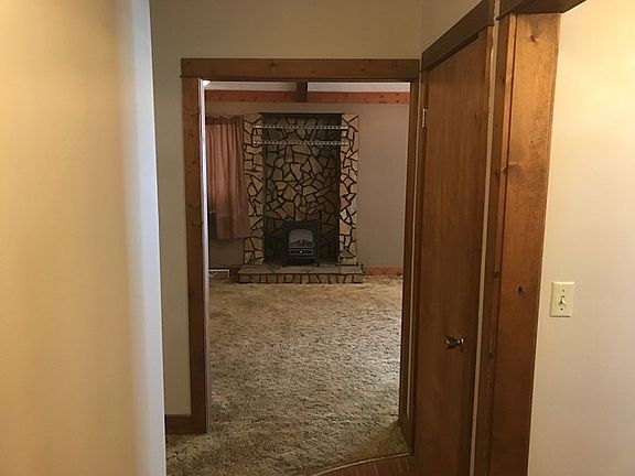 3rd image of 339 S Walnut St