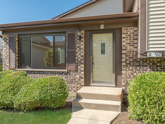 2nd image of 2S746 Winchester Cir W Unit 1
