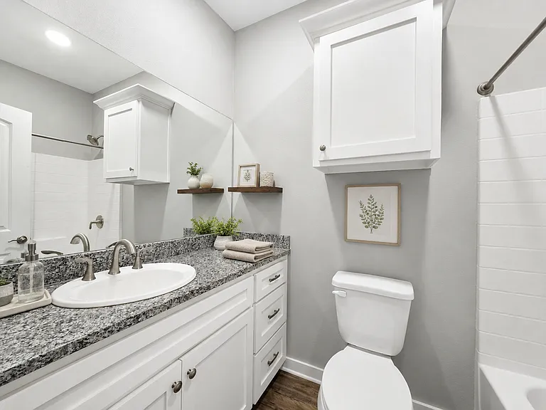 440 Chestnut Dr #2 — Photo 8