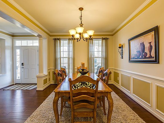 Formal DIning