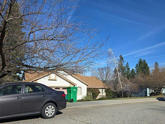 3rd image of 109 Ruby Ledge Ct