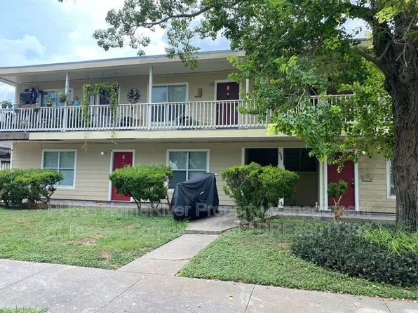 901 Furman Ave APT B, Corpus Christi, TX 78404