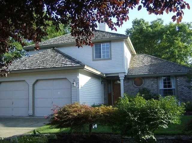4467 Holly St photo 1