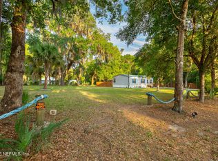 300 7TH Avenue, Welaka, FL 32193