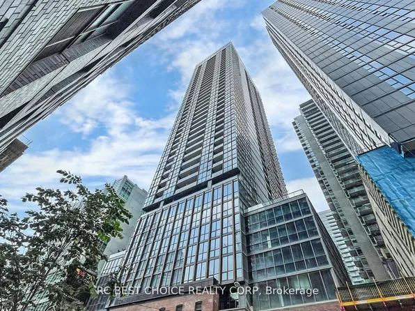 88 Blue Jays Way, Toronto, ON